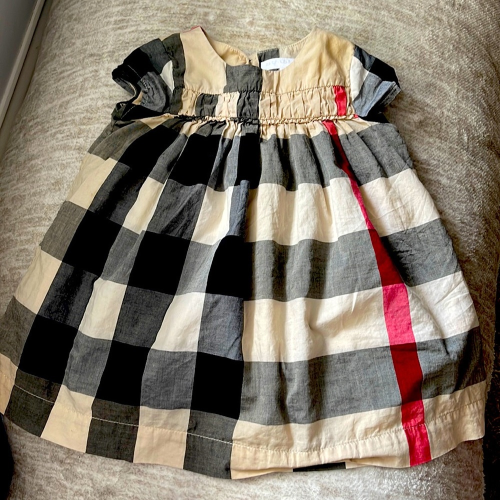 🎉🎉HOST PICK🎉 🎉   🎁CHRISTMAS🎄SALE Burberry baby/toddler Dress